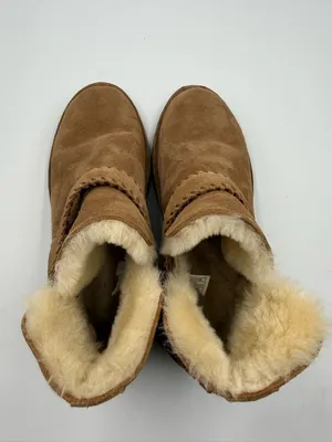 UGG McKay Classic Ankle Chelsea Bootie thumbnail 13