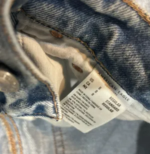 American Eagle 90s Bootcut Jeans thumbnail 7