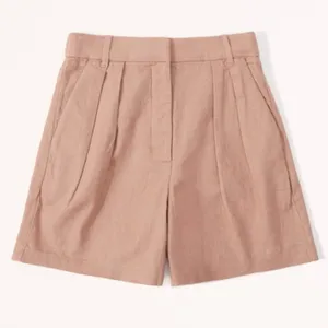 Abercrombie & Fitch Ultra High Rise Tailored Short Size Small thumbnail 1