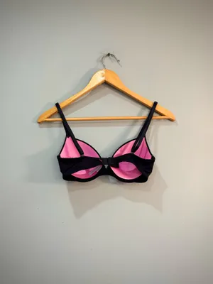 Black Victoria's Secret Wear Everywhere T-Shirt Bra Size 32C EUC thumbnail 4