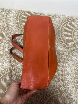 Liz Claiborne Burnt Orange Pebble Leather Shoulder Bag thumbnail 5