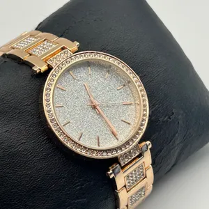 Women’s Rose Gold Crystal Bezel Women’s Fashion Watch Working New Battery thumbnail 2