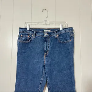 Levi’s 515 Bootcut Jeans Women’s Size 14 Medium Wash Mid Rise Denim thumbnail 3