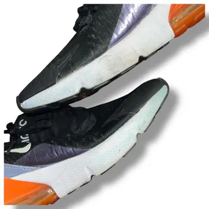 Nike Air Max 270 'Metallic Foil' size 6Y thumbnail 6