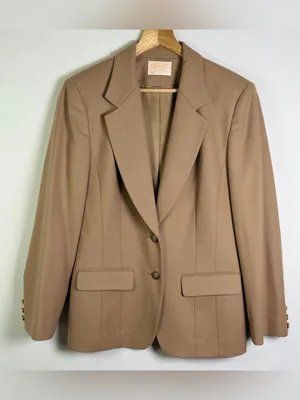 Pendleton Women’s Sz 10 Beige Wool Blazer Crest Buttons Old Money USA Vintage thumbnail 2