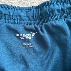 Old Navy Blue Athletic Shorts Lightweight Moisture-Wicking thumbnail 2