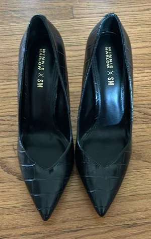 Winnie Harlow X Steve Madden Black Pump thumbnail 1