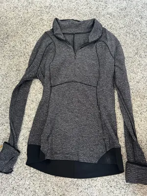 Lululemon jacket thumbnail 1