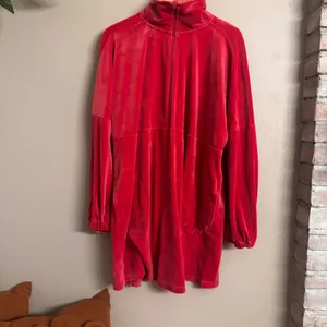 ANTHRO‎ | SATURDAY SUNDAY Velvet Zip-Up Tunic thumbnail 2