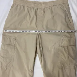 Uniqlo,Women’s ,Cream, Long, Cargo Pants With Elastic Ankle.Size-Large. thumbnail 4