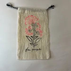 Free People Linen Draw‎ String Drawstring Off-White Reusable Jewelry Dust Bag thumbnail 2