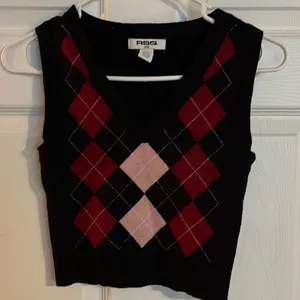 RSQ Vest,‎ women’s top Y2K thumbnail 1