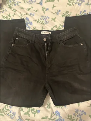 ZARA Jeans High-Rise Straight Leg thumbnail 1