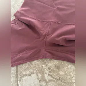 Lululemon align 25” size 2. Perfect condition thumbnail 2