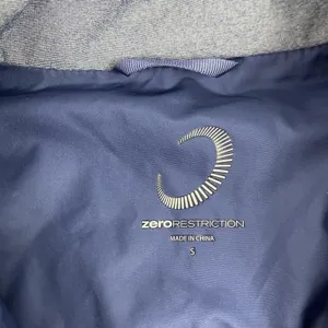 Zero‎ Restriction Jacket Womens Small Blue Quilted Hybrid Primaloft Streamsong thumbnail 7