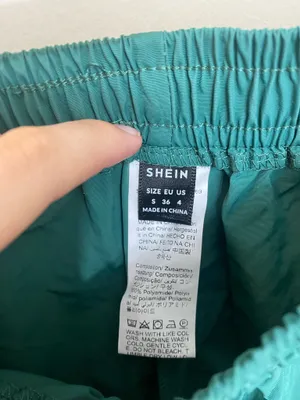 SHEIN Shorts Green thumbnail 2