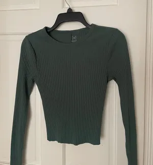 PacSun Top thumbnail 1