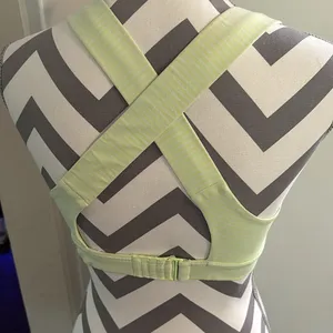 Lululemon sports bra Size M thumbnail 3