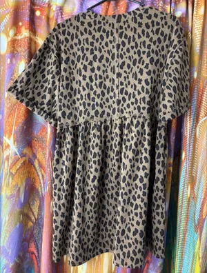 Leopard Print Short Sleeve Mini Dress ✨ thumbnail 3