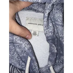 American Eagle Hoodie Women's L Blue Bandana Print Oversized Sweatshirt Pullover thumbnail 4