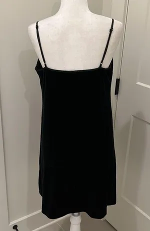 NWT Abercrombie & Fitch Black Velvet Dress Sz M thumbnail 5