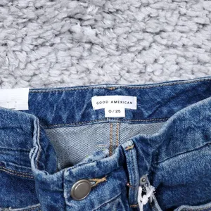 Good American Good Classic Raw Hem High Rise Slim Straight Stretch Jeans 0 25 thumbnail 6