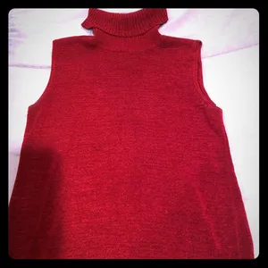 Ladies Sleeveless Knit Turtleneck size medium thumbnail 1