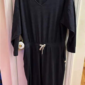 Vuori Lux long sleeve jumpsuit thumbnail 2