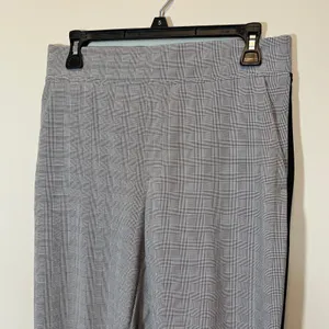 Athleta Brooklyn Ankle Pant Grey Glen Plaid Black Side Stripe Tapered Size 4T thumbnail 2