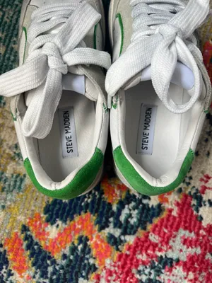 Steve Madden Sneaker thumbnail 4