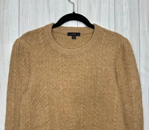 J. Crew Stretch Wool Cable Knit Crewneck Sweater Camel size M Medium BB408 thumbnail 4