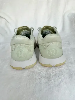 Lululemon Strongfeel Train Training Shoes Women’s US 8 Light Sage/Green thumbnail 4