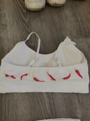 Pretty Little Thing Chili Pepper Set thumbnail 4