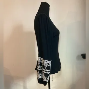 Blue Rain- Wrap black‎ long sleeve shirt thumbnail 6
