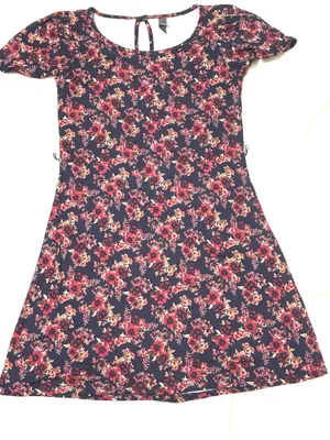 Alya Floral summer dress size Small thumbnail 1