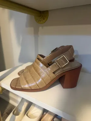 Vince Camuto Heels thumbnail 3