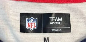 𝅺nfl womens New England patriots t-shirt size medium. thumbnail 3