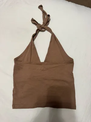 Hollister Women’s Crop top  thumbnail 3