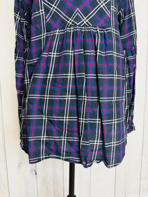 Ann Taylor Loft Plaid Tunic Blouse Women's Sz M V-Neck Black Blue Red thumbnail 3