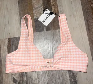 Skatie Penny Swim Top thumbnail 1