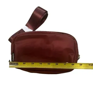 Lululemon Everywhere‎ Belt Bag Red Merlot Maroon Sporty Fanny Pack Travel NWT thumbnail 9