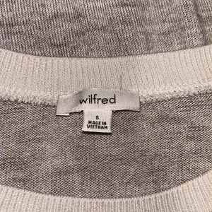 Wilfred aritzia women’s small‎ berri marled crewneck sweater thumbnail 6