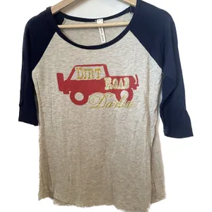 Lovely Souls T Shirt Womens Small Blue Raglan Baseball Jeep Dirtroad Darlin thumbnail 1