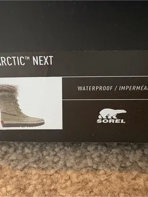 Sorel Joan Next Olive Green Faux-Fur Lace-Up Winter Boots thumbnail 4