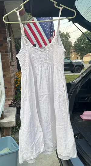 White linen dress Size M thumbnail 2