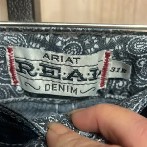 Ariat Blue Flare Wide Leg Jeans with Vintage Appeal thumbnail 9