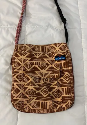 KAVU Crossbody thumbnail 1