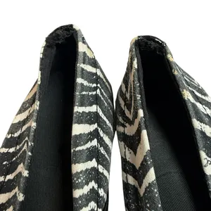 Coach Zebra Print Slip On Canvas Sneakers Women US Size 6.5 B Slip On Narrow‎ thumbnail 8