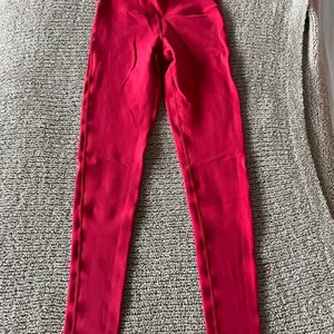 Bold Red Leggings thumbnail 2