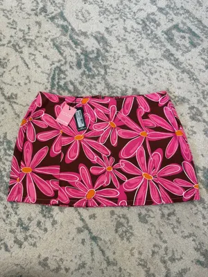 PRETTYLITTLETHING Pink Flower Print Mini Skirt US 12 NWT Y2K thumbnail 2